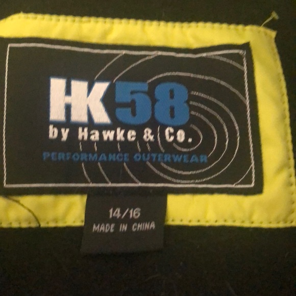 Boys winter jacket! - Picture 6 of 7